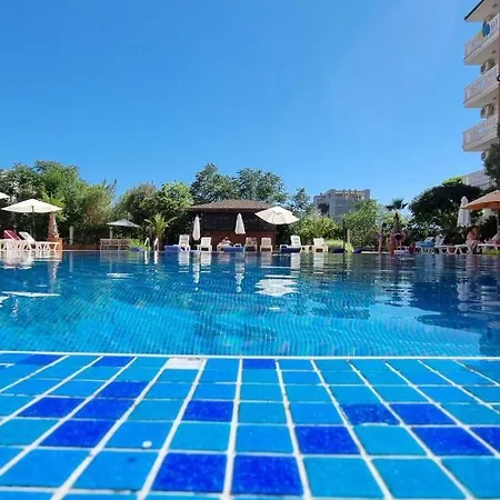 Sea Diamond サニービーチ